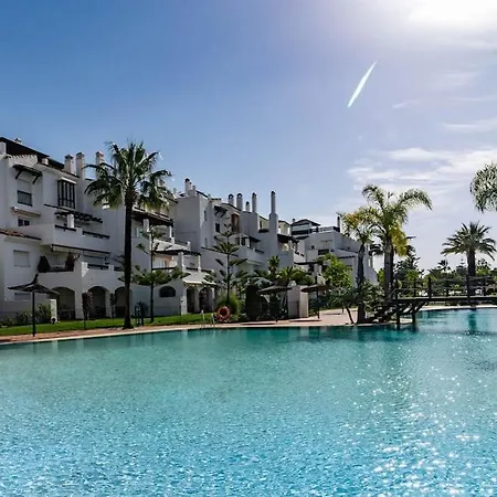 Ade10 - Casa Adelfas II By Roomservices Apartman