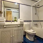 Ade10 - Casa Adelfas Ii By Roomservices