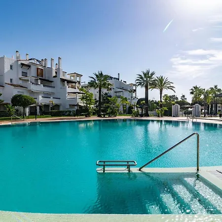 Ade10- Front Line San Pedro By Roomservices Marbella