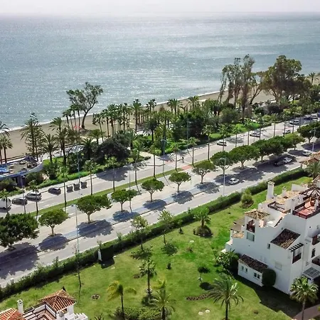Apartment Ade10- Front Line San Pedro By Roomservices *