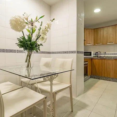 Апартаменти Ade10 - Casa Adelfas Ii By Roomservices *